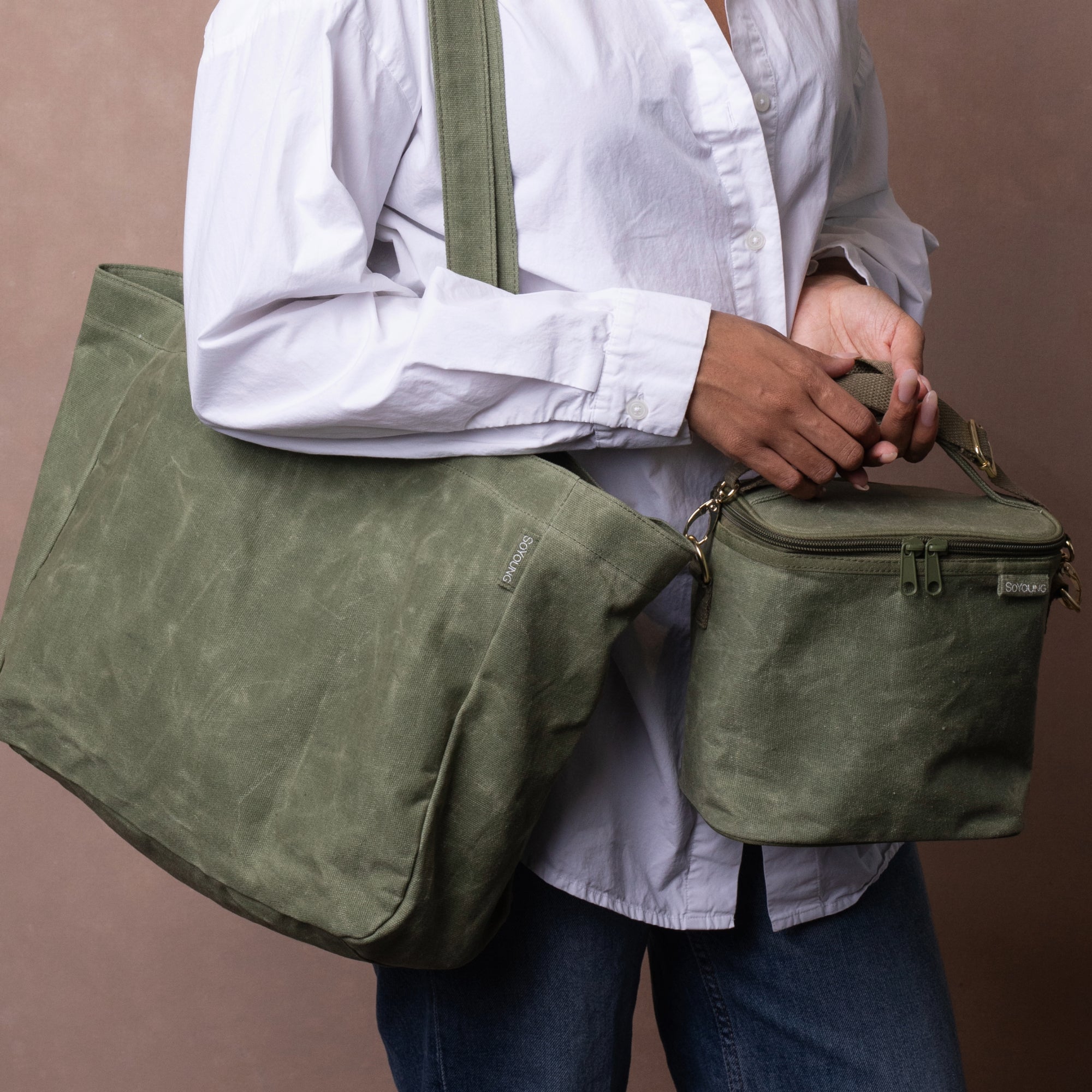 Sage Green Petite Lunch Poche